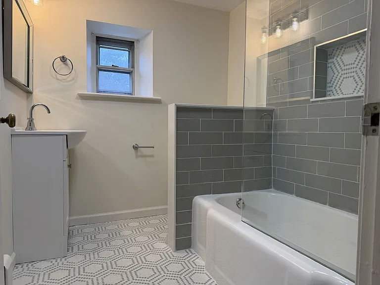 4700 Thompsons Bridge Rd — Photo 37