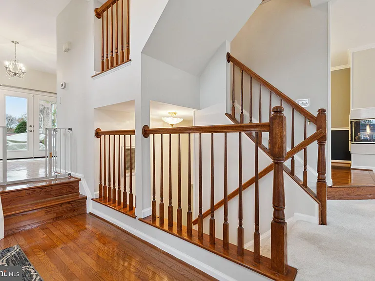 6336 Dunman Way — Photo 4