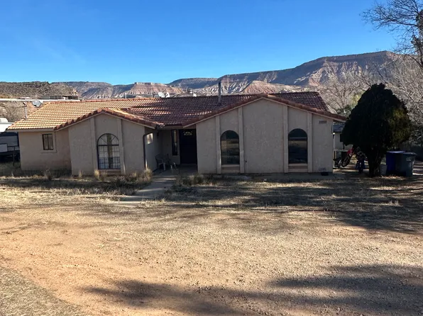 1273 S Shadow Creek Ln, Toquerville, UT 84774