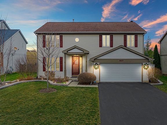 2nd image of 907 Deer Path Dr