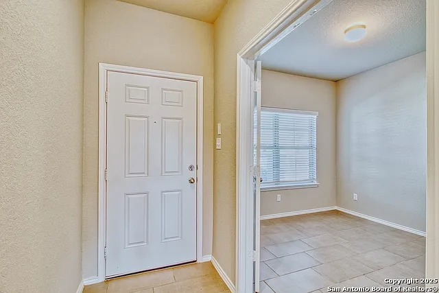 1649 Couser Ave — Photo 4