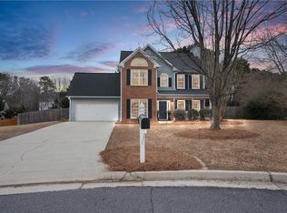 3523 Weaver Falls Ln, Loganville, GA 30052