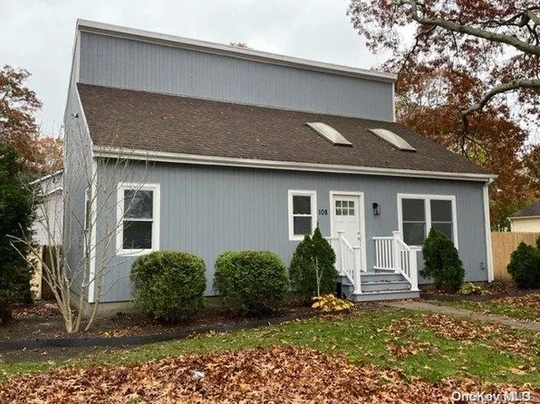 108 Aspen Road, Mastic Beach, NY 11951