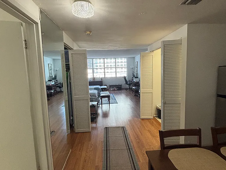 801 Brickell Bay Dr #1063 — Photo 6