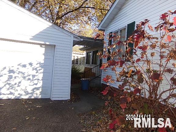 5th image of 116 W Elm St