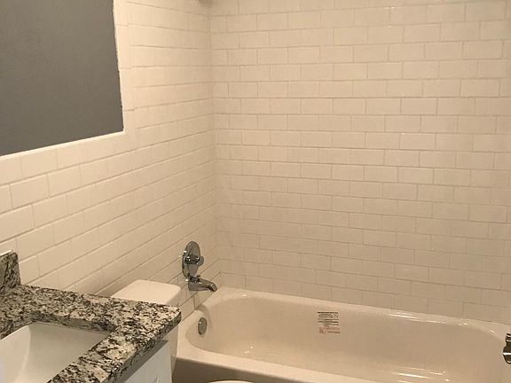 3rd image of 2211 Hamilton St