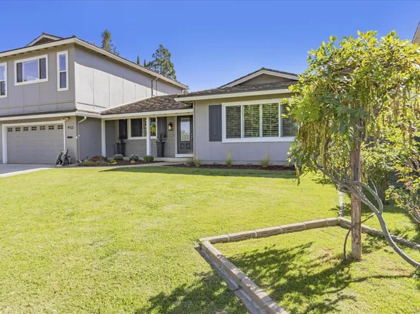 952 Hurlstone Ln, San Jose, CA 95120