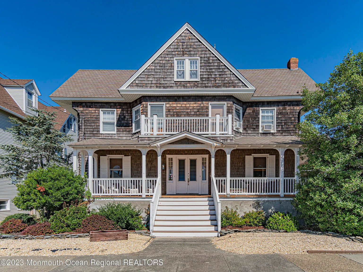 8 bed, 5.0 bath, 2876 sqft, $7,500 — Photo 3