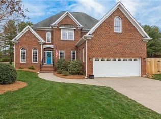 110 Suntree Ct, Advance, NC 27006