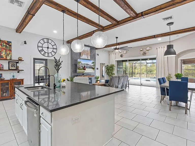 6504 Maiden Sea Dr — Photo 4