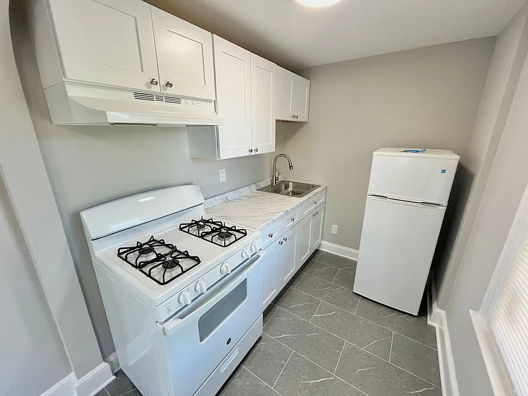 17 Greenway Rd — Photo 8