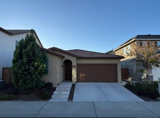 5213 Ballard Bluff Way, Sacramento, CA 95835