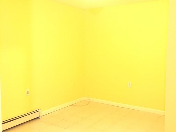 2nd image of 640 E 220th St