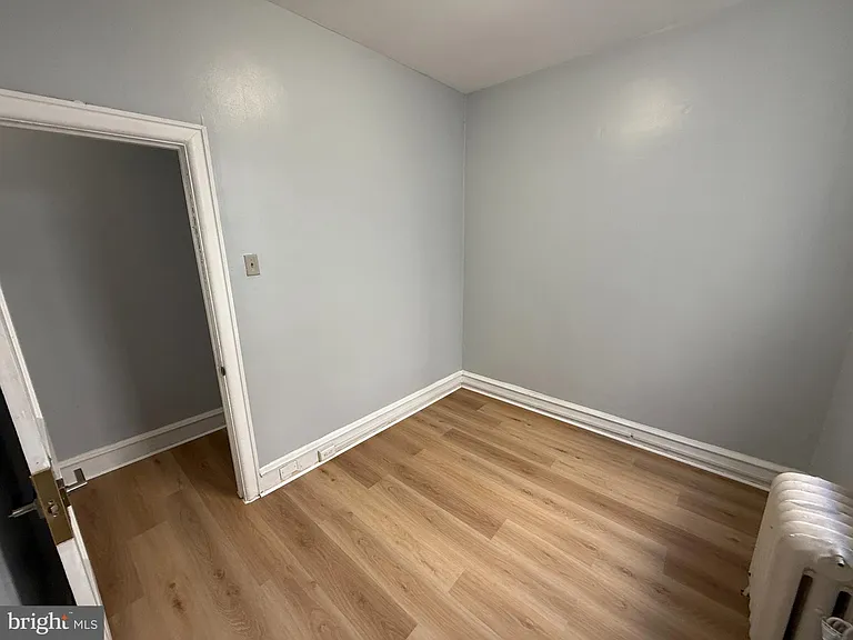 2423 E Allegheny Ave #2 — Photo 10