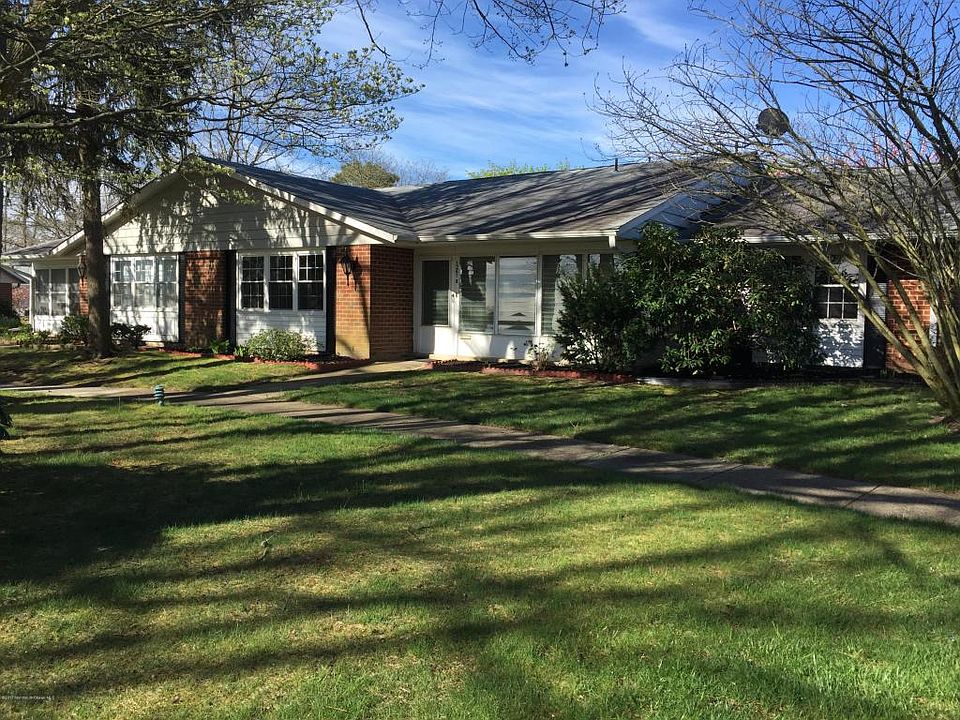 1st image of 1261B Argyll Cir