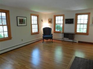 342 Sippewissett Rd, Falmouth, MA 02540