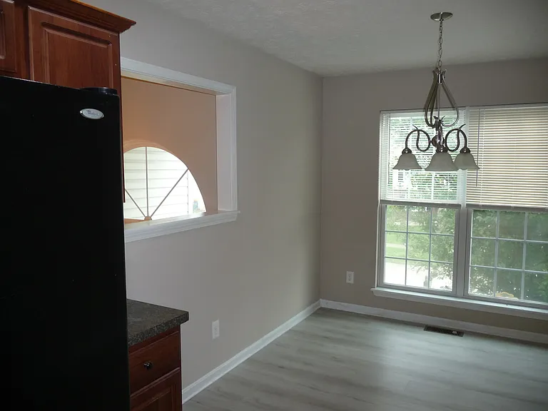 6312 Labor Ln — Photo 4