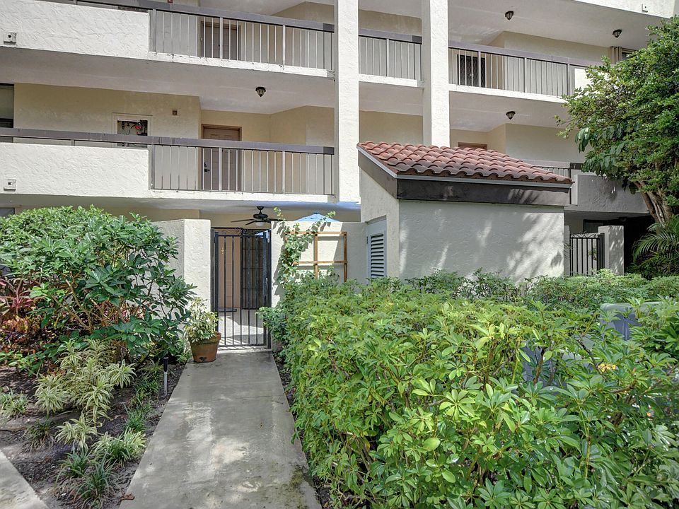 1st image of 955 Egret Circle #104