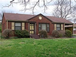 1st image of 520 Wanda Dr