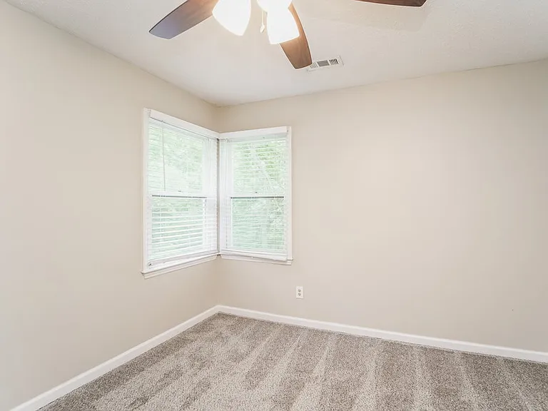 11108 Mallard Crossing Dr — Photo 13