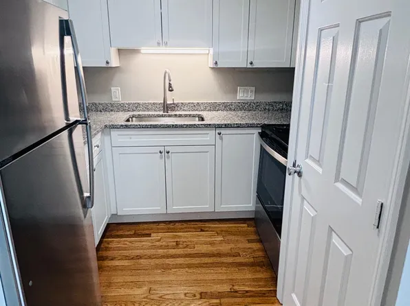 23 Division St #3, Chelsea, MA 02150