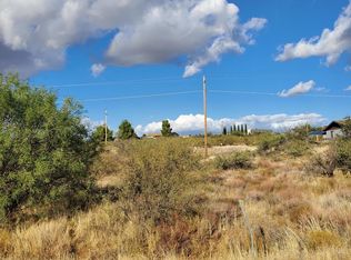 20014 E Lakeside Rd, Mayer, AZ 86333