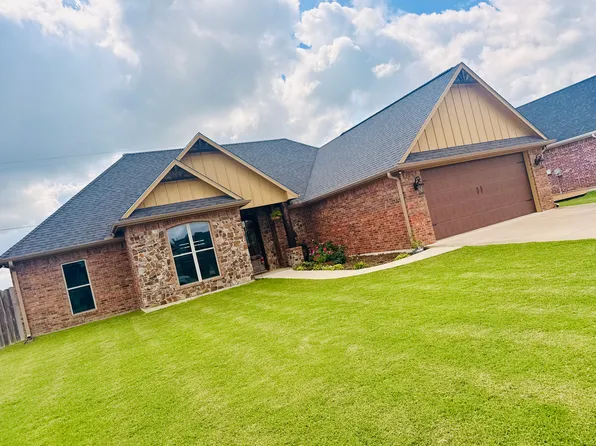 330 Koby Cir, Sulphur Springs, TX 75482