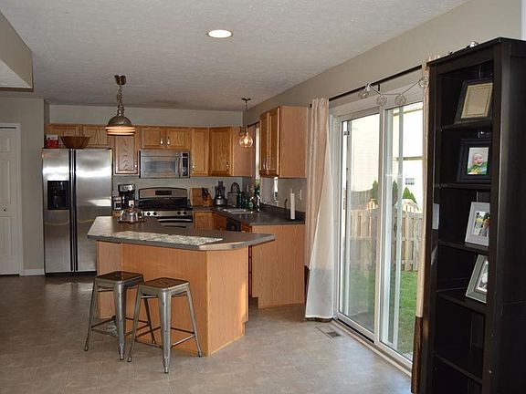 5th image of 8571 Lynhurst Dr