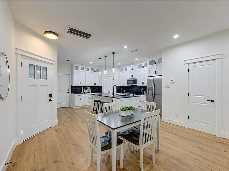 3406 Garapan St #A — Photo 15