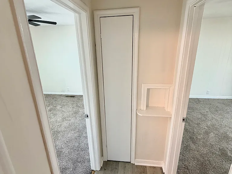 1002 S Hickory St — Photo 11