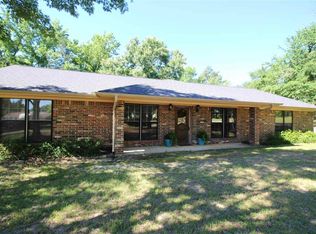 206 Cottonwood Trl, White Oak, TX 75693