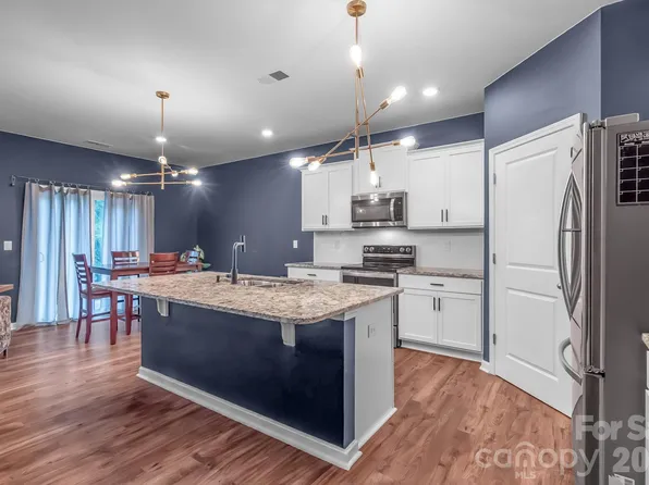 117 Wildflower Dr, Locust, NC 28097