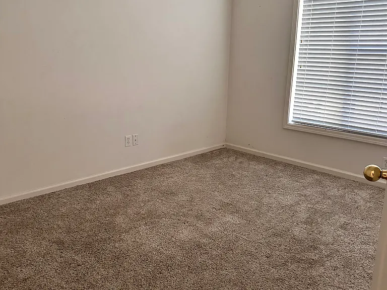 3929 Winthrop Dr — Photo 34