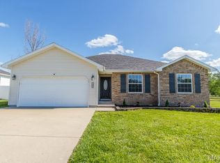 1284 Brayli Dr, Lebanon, MO 65536
