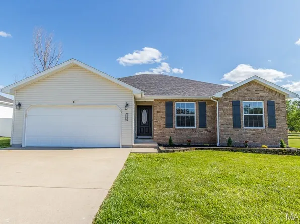1284 Brayli Dr, Lebanon, MO 65536
