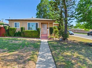 946 W 9th St, Corona, CA 92882