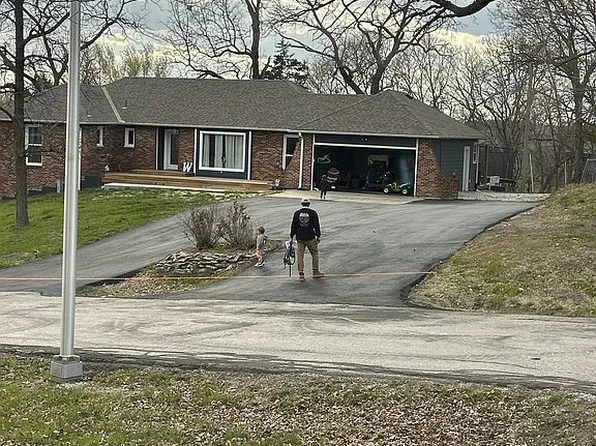 1309 Walnut St, Bethany, MO 64424