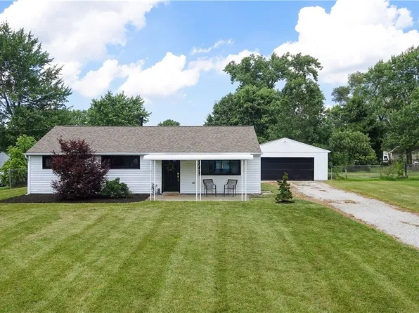 9381 Briar Dr, Streetsboro, OH 44241