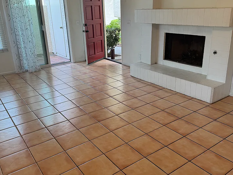 4942 Sawyer Ave — Photo 5