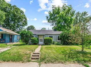 1327 Fay Dr, Fort Wayne, IN 46807