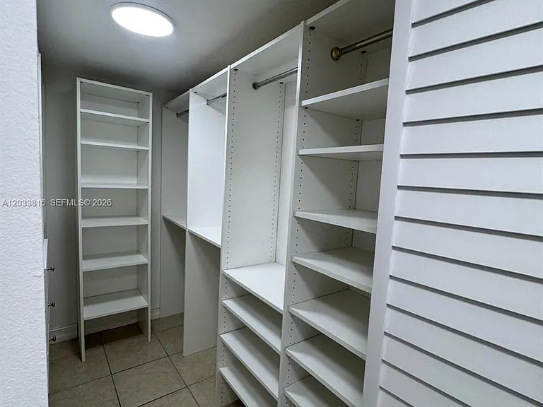 1 Glen Royal Pkwy #1202 — Photo 19