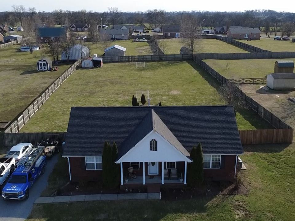 1st image of 1002 Spire Way Dr