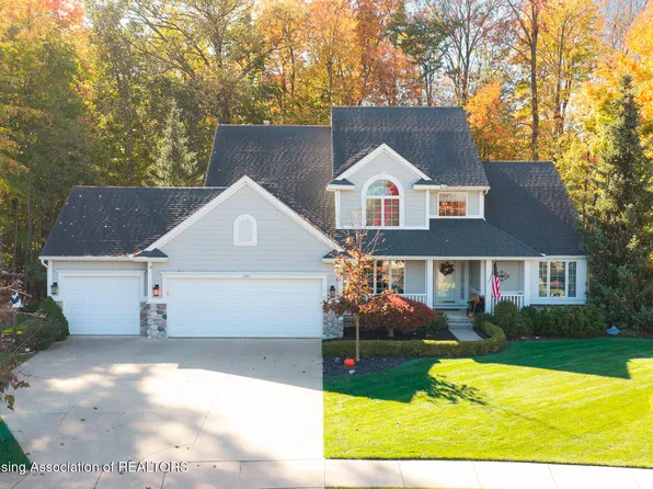 1595 Agnes Glen Cir, Dewitt, MI 48820