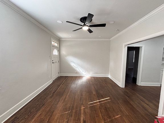 4th image of 3501 Prentice Ave