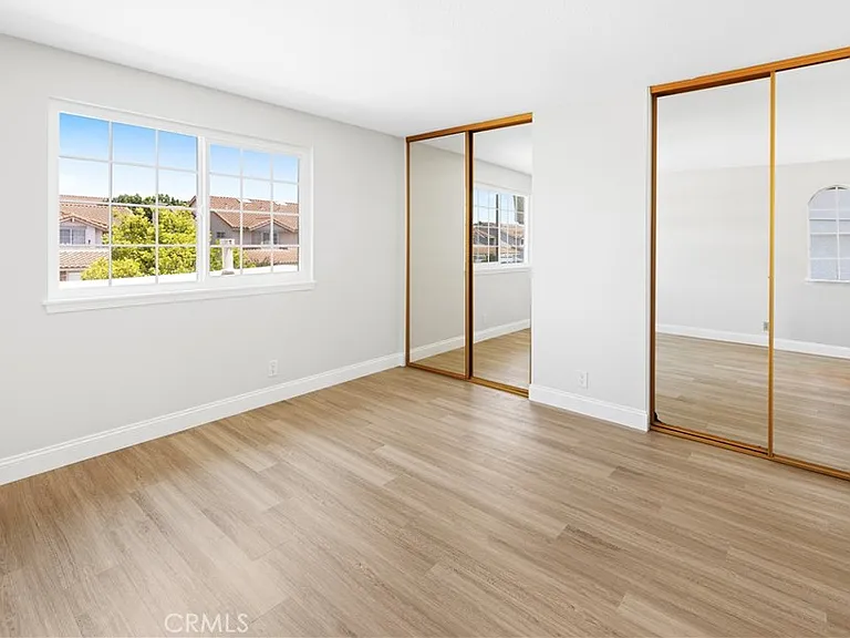 24242 Briones Dr — Photo 26
