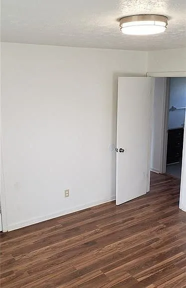 3357 Meadow Ln — Photo 5