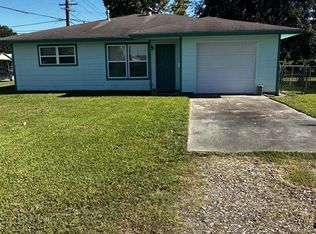 103 S 2nd St, Nederland, TX 77627