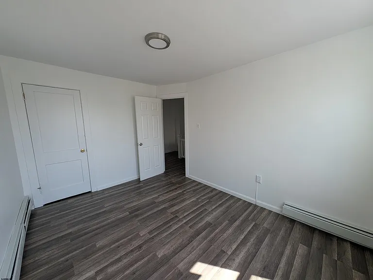 803 N Indiana Ave — Photo 21