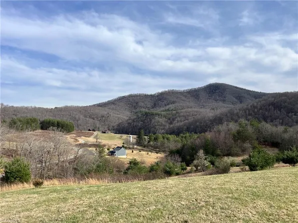 LOT 14 Fox Crest Overlook Lot 14, Laurel Springs, NC 28644