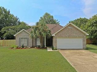 9711 Oaklawn Rd, Biloxi, MS 39532